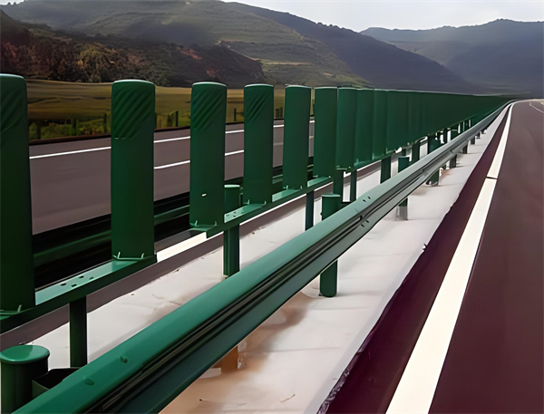 潍坊三波护栏板在高速公路的应用